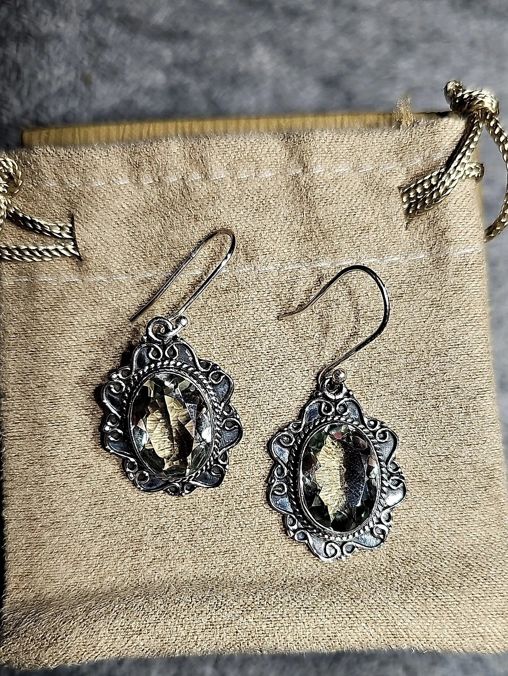 ✨ JTV PTI India Artisan Sterling Silver Green Amethyst Dangle Earrings ✨